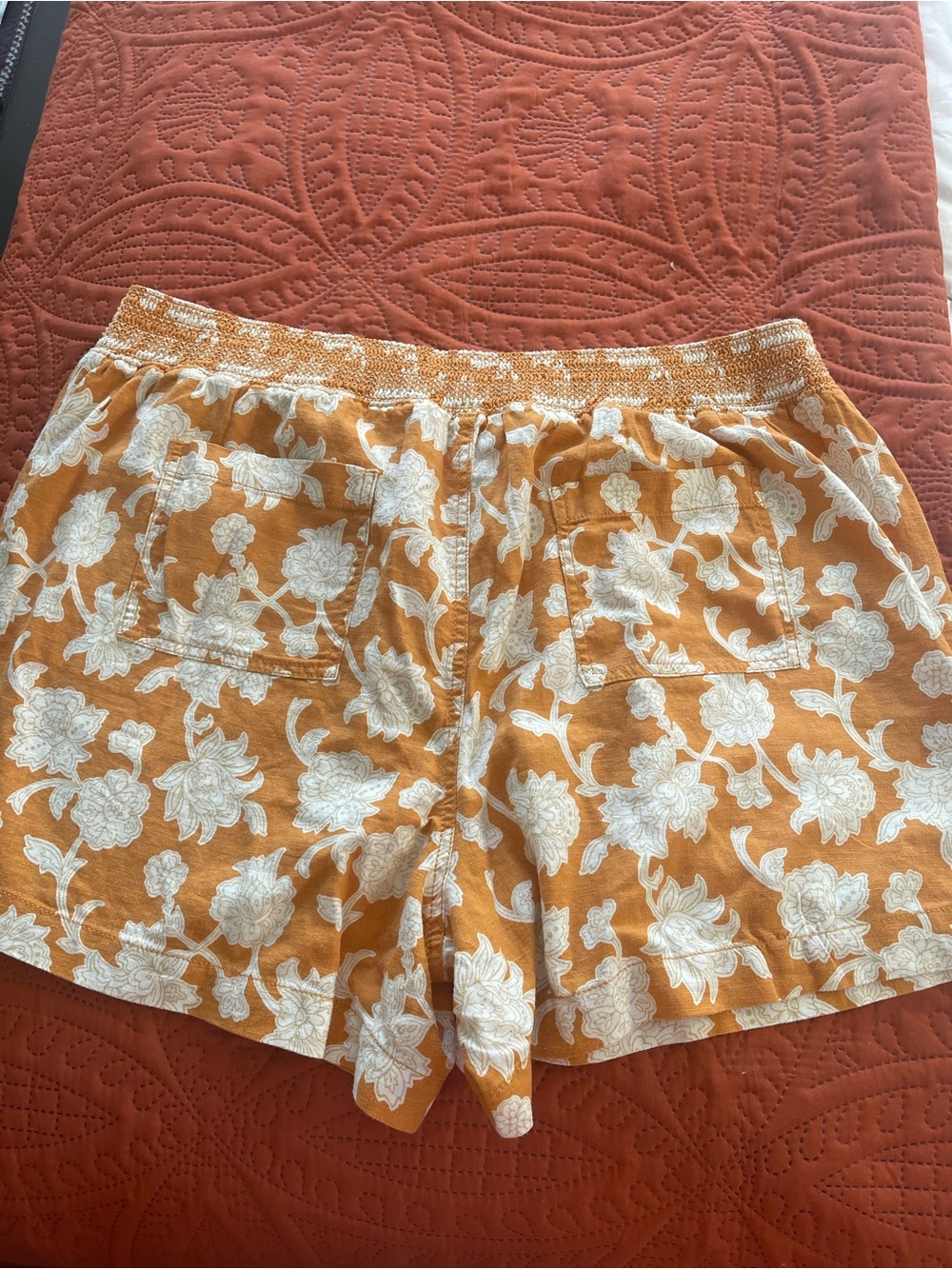 Briggs New York Mustard Floral High-Waist Shorts - Picture 3 of 3
